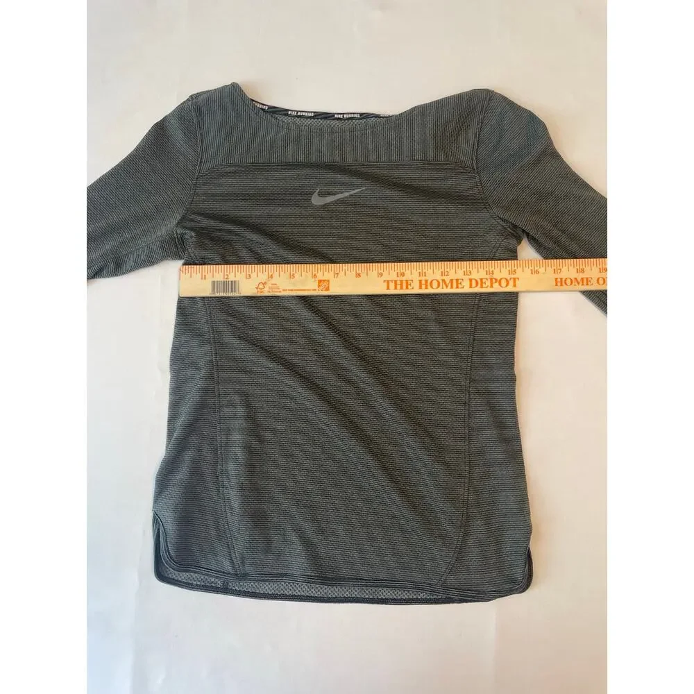 Nike | Long Sleeve Aero React Running Shirt - Dark Green ; Womens s